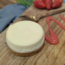 Qui dit nouveau mois dit nouvelle suggestion 😁
Ce mois-ci c'est le cheesecake yuzu qui s'invite chez Couleur sushi 
Pour encore plus de gourmandise, vous pouvez le déguster avec un coulis de fruits rouges 
.
.
#CouleurSushi #yuzu #cheesecakelover #cheesecake #bassindarcachon #biganos #andernos